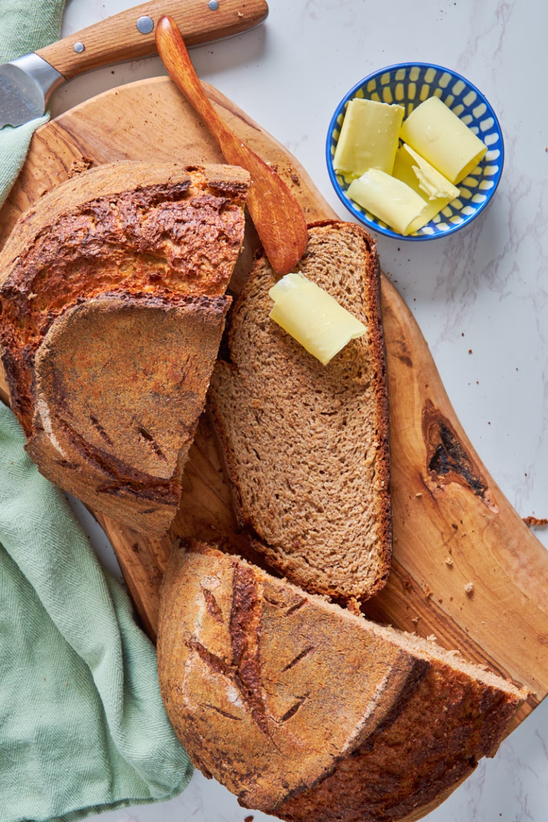 Hearty Whole Wheat Protein Sourdough (High-Fiber & No-Knead)